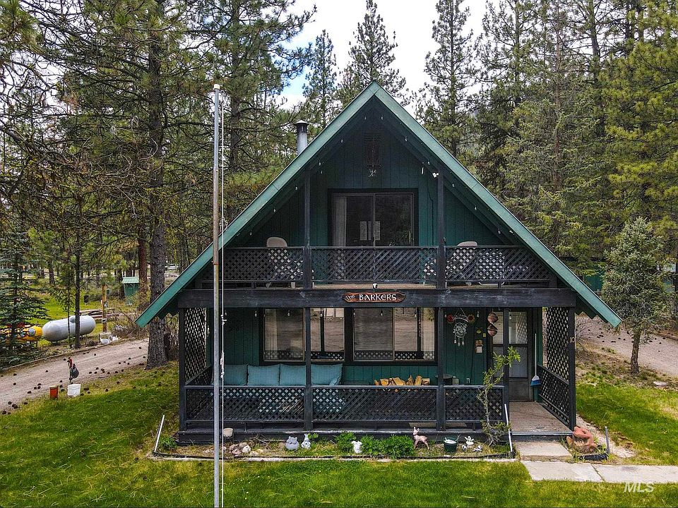 1st image of 10 Bransons Dr