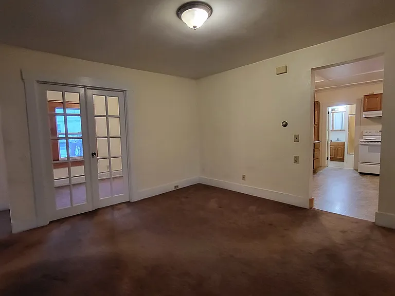 46 Crescent St #1 — Photo 8