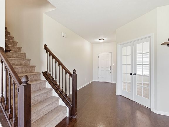 4th image of 875 Harvest Ridge Dr
