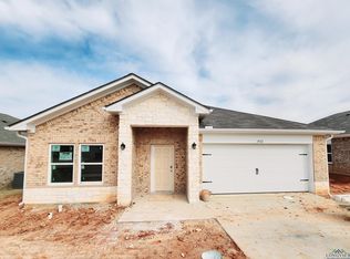 1432 Monterey Dr, Longview, TX 75601