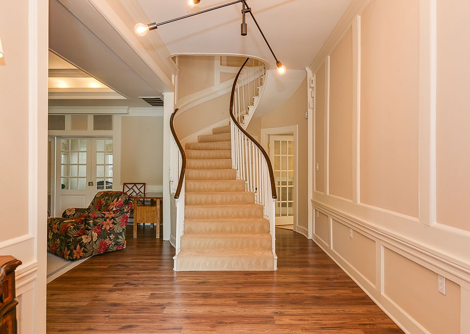 1st image of 1331 Willow Wood Dr