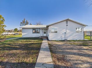 7352 Custer Rd, Fruitland, ID 83619