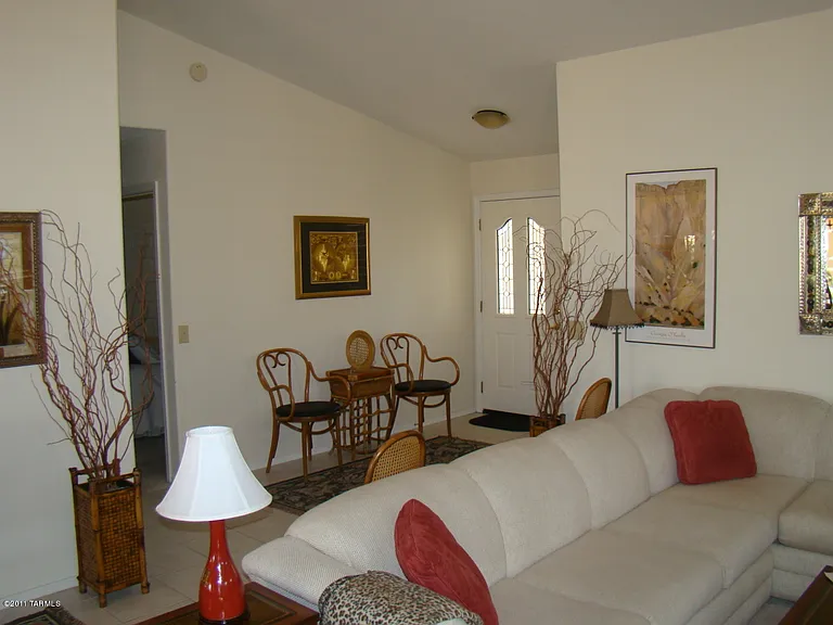 37330 S Canyon View Dr — Photo 2