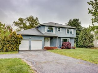 100 Half Acre Rd, Monroe Township, NJ 08831