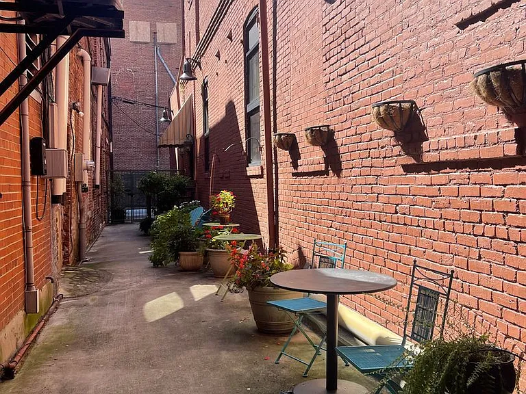 522 Cherry St #201 — Photo 13