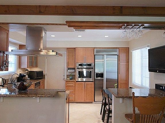 Dining view of Kitch