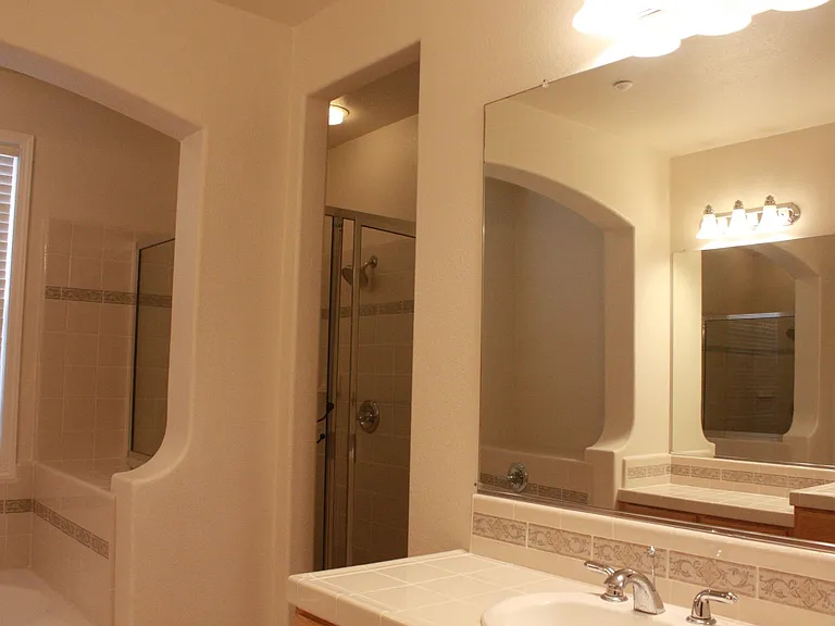 3754 Central Pkwy — Photo 33