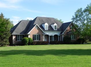 14211 Summerfield Dr, New Lenox, IL 60451