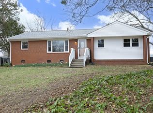 510 Hale Ct, Burlington, NC 27217