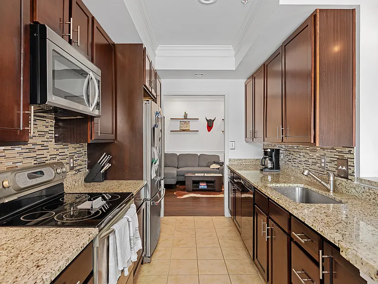 200 Renaissance Pkwy NE #308 — Photo 8