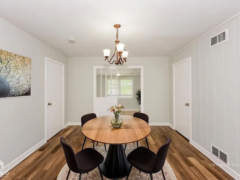 510 9th Ave — Photo 3