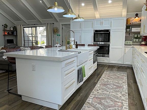 Extra thick quartz counters