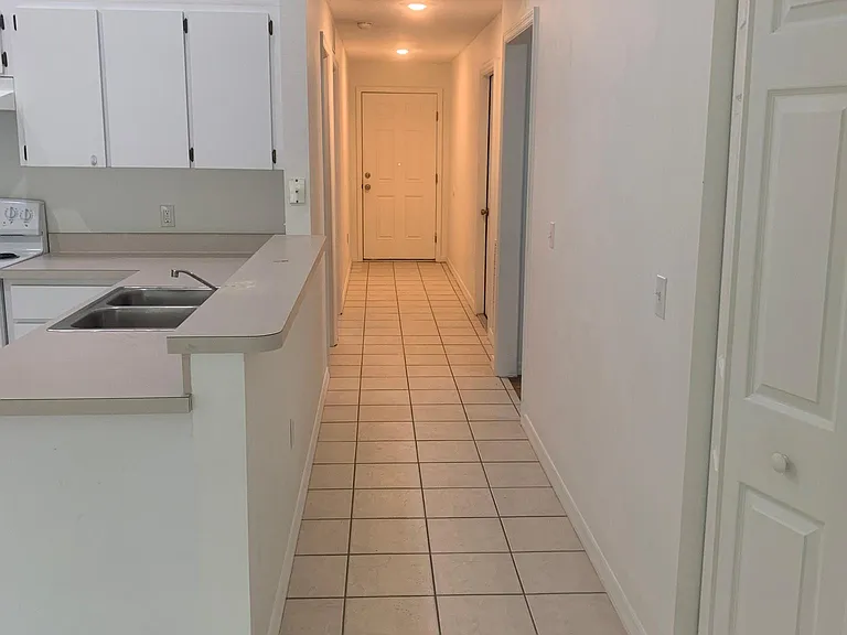 37229 Grassy Hill Ln — Photo 4
