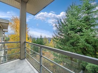 9339 University Cres #505, Burnaby, BC V5A 4Y1