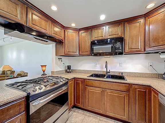 5th image of 13020 SW 92nd Avenue #A309