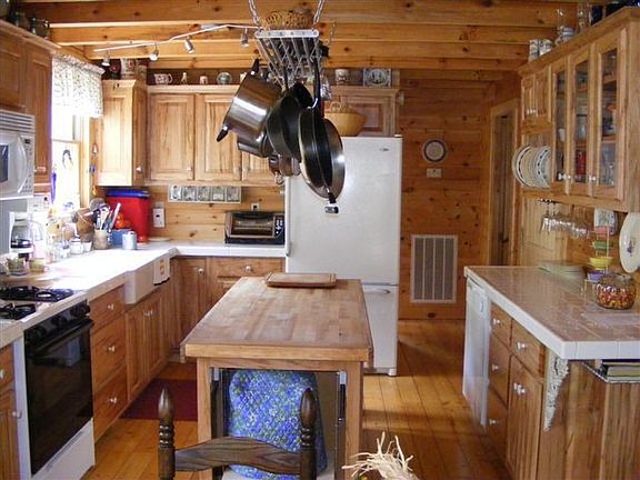 Kitchen w/tile Counter Tops