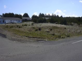 906 324th Pl, Ocean Park, WA