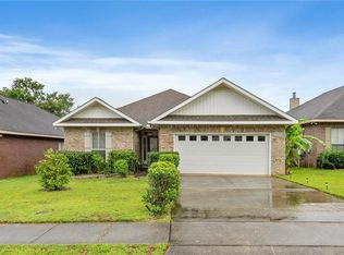 2520 Bluebeard Ln E, Mobile, AL 36695