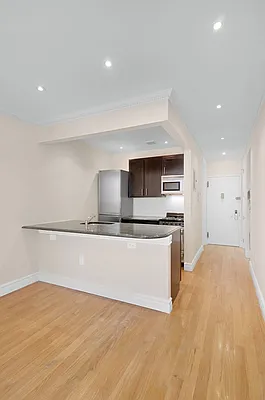 Rented by Cooper & Cooper Real Estate | media 11