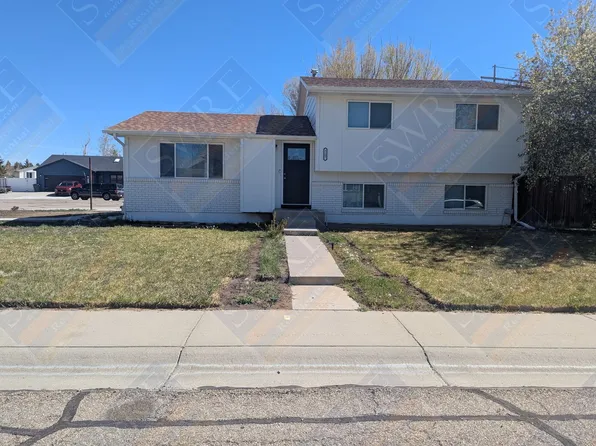 3107 Scott Dr, Rock Springs, WY 82901