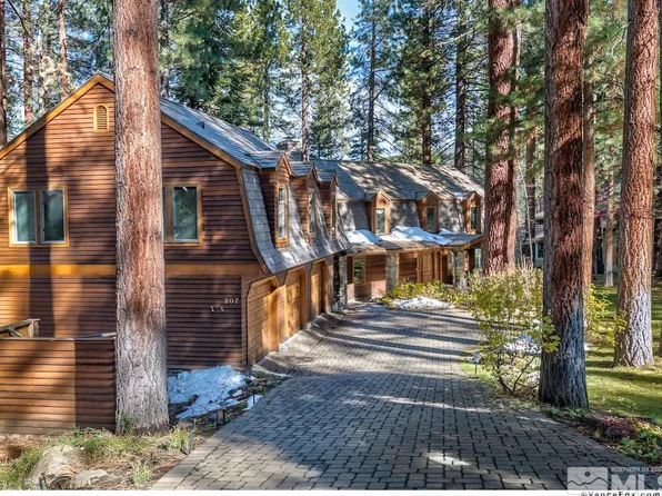 207 S Point Pl, Glenbrook, NV 89413