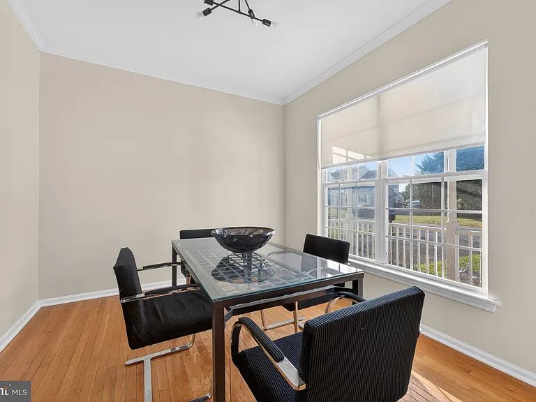 33 Lindley Dr — Photo 11