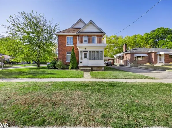 18 Frances St N, Barrie, ON L4N 1Z4