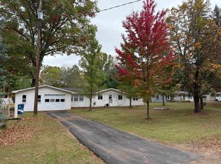 1654 Opland Rd, Gladwin, MI 48624