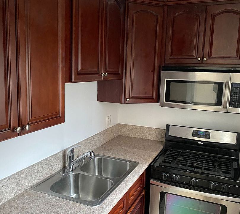 1st image of 8655 W Pico Blvd #5