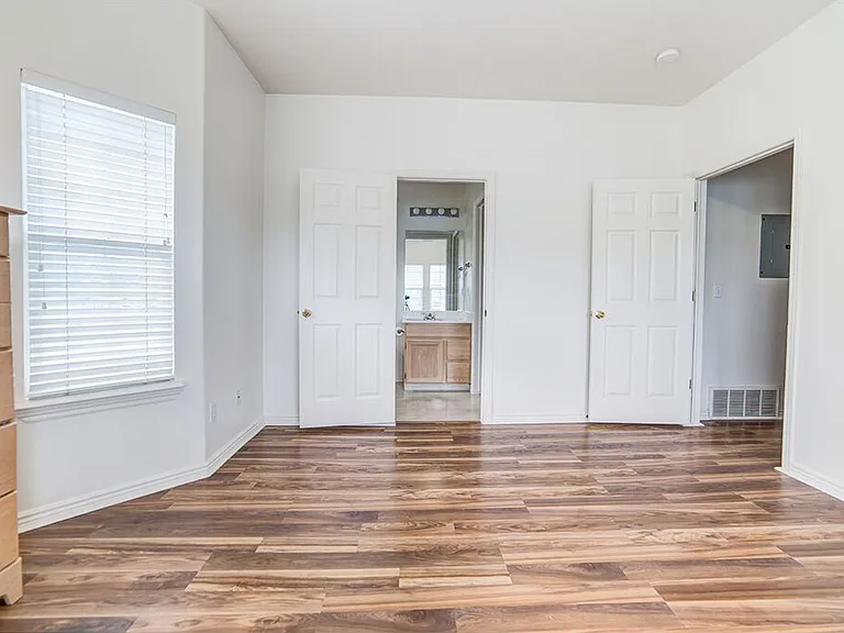 363 N Belmont Pl #342 — Photo 12