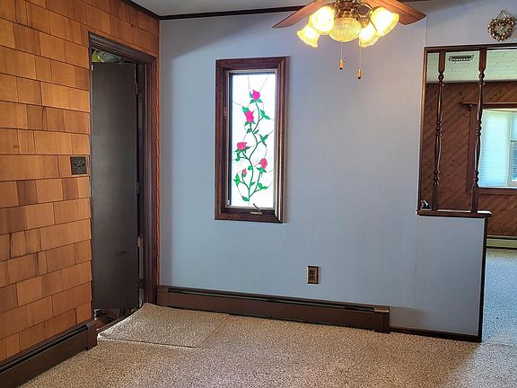 5th image of 448 Leeward Avenue