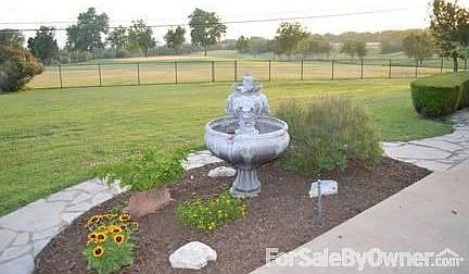 5th image of 5809 Greenforest Cir