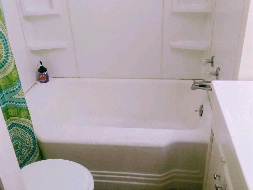 1101 Ward St, photo 10