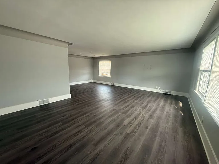 2600 Warrensville Center Rd #2 — Photo 14