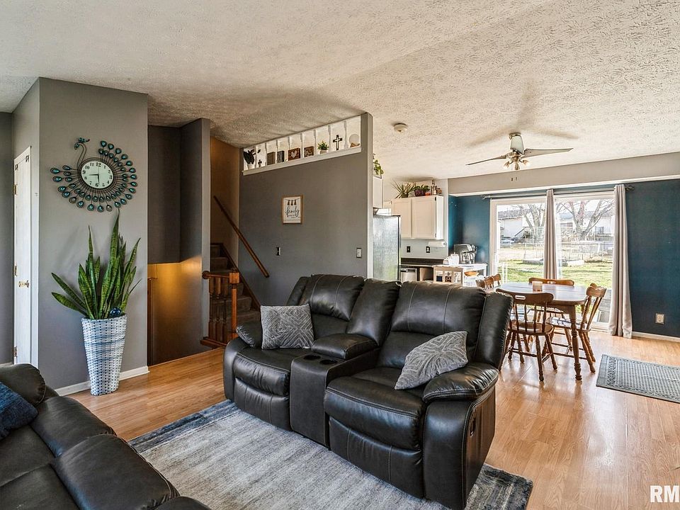 6329 Hillandale Rd, Davenport, IA 52806 Zillow