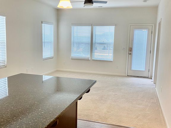5th image of 104 Blackstone Ct #A