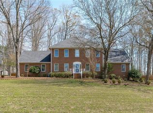 303 Holyoke Rd, Greensboro, NC 27406