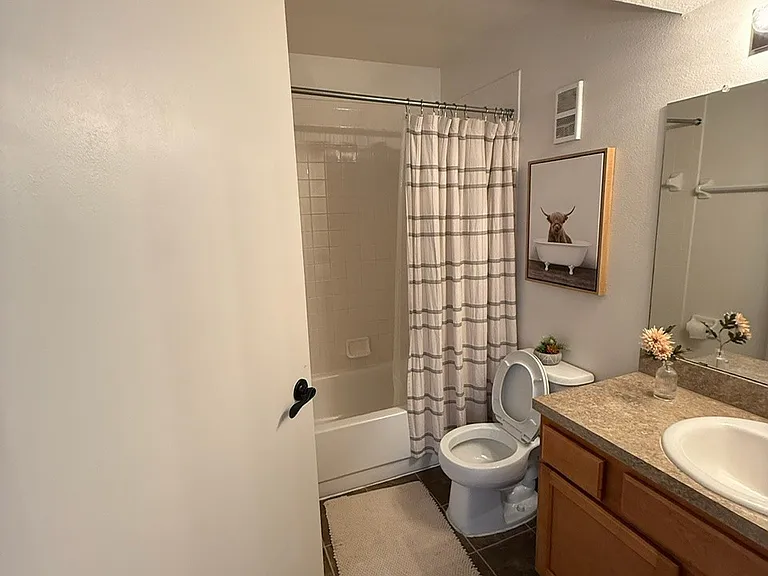 River Park Apartments — Photo 56