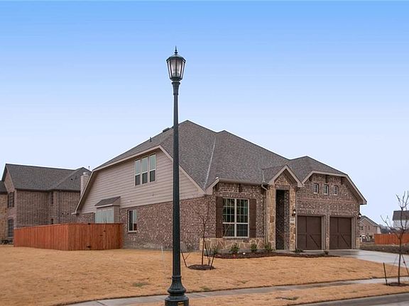 4th image of 4701 Sunflower Dr