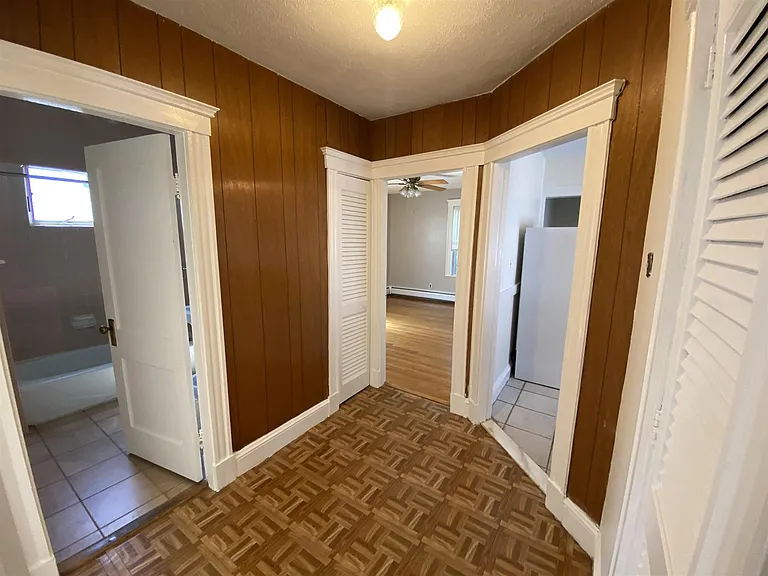 79 Clarendon Ave — Photo 15