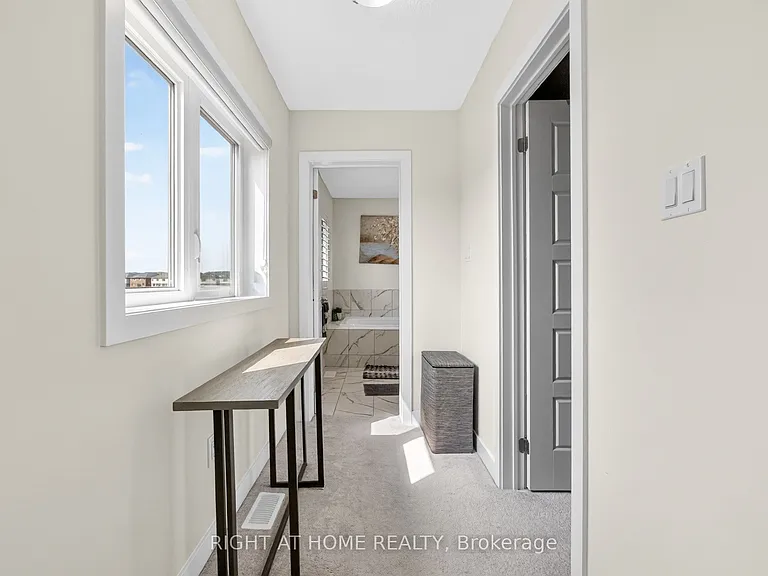 91 Monteith Dr — Photo 31