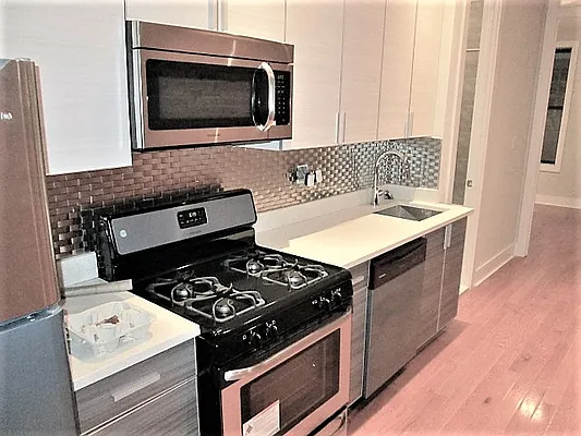 Rented by The Hamilton Group | media 7