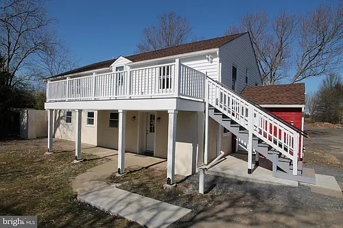 538 Durham Rd #C Photo 1