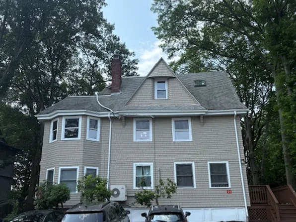21 Kinross Rd #2A, Brighton, MA 02135