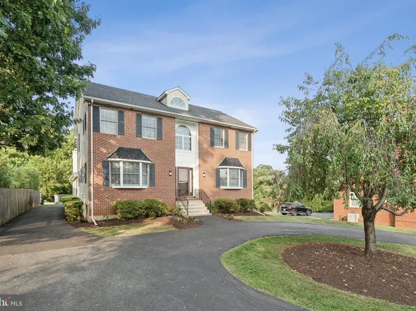 10237 Nolan Dr, Rockville, MD 20850
