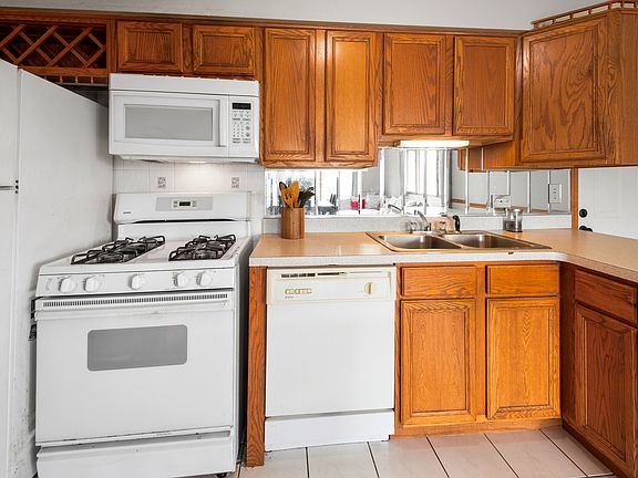 5th image of 5363 Edison Ave APT 3S