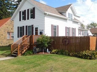 1148 Maple St, Michigan City, IN 46360