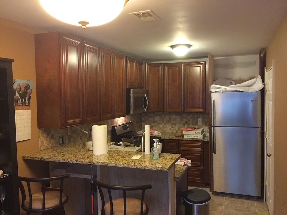 1st image of 64A Macon Ave