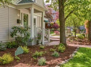 712 Siskiyou Blvd, Ashland, OR 97520