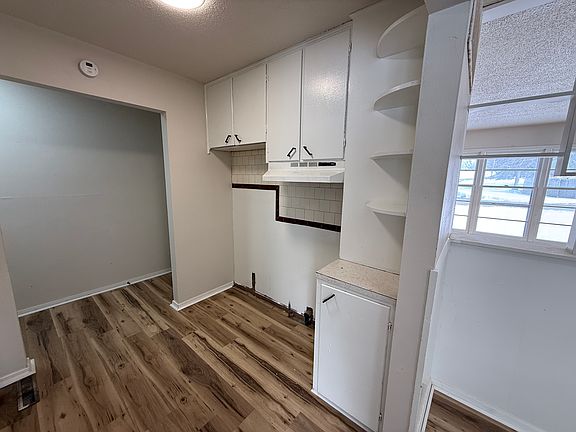 4th image of 1510 Fair St